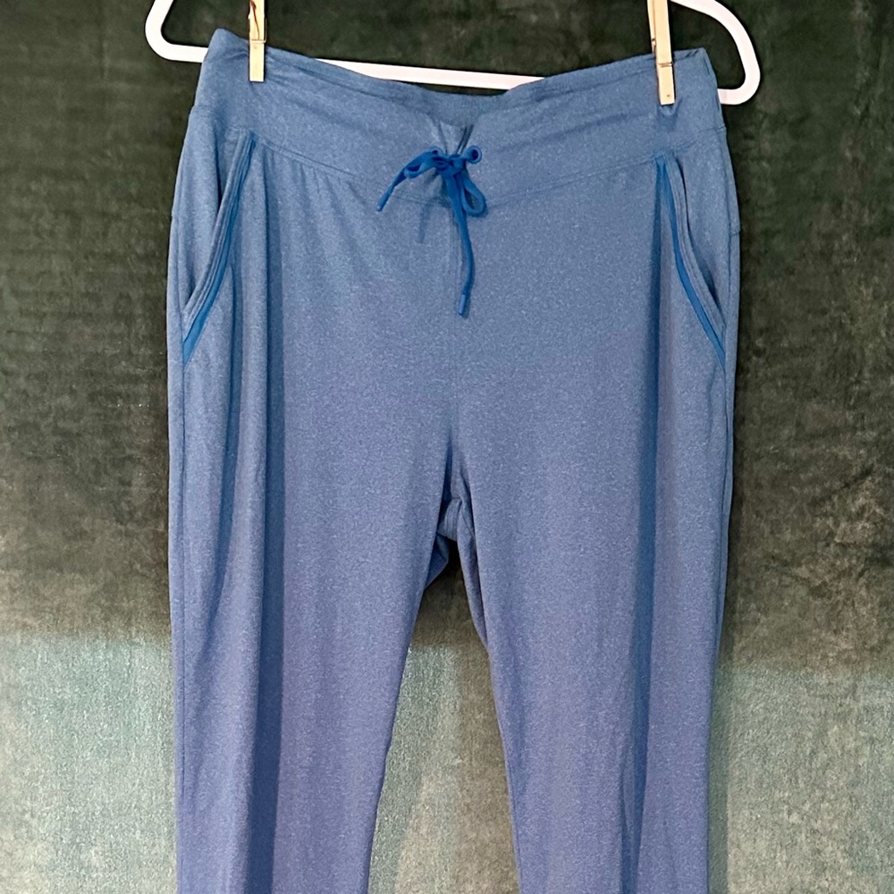 Columbia PFG leggings size small